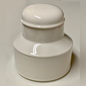 Vintage Discontinued Midwinter STONEHENGE WHITE Lidded Sugar Bowl